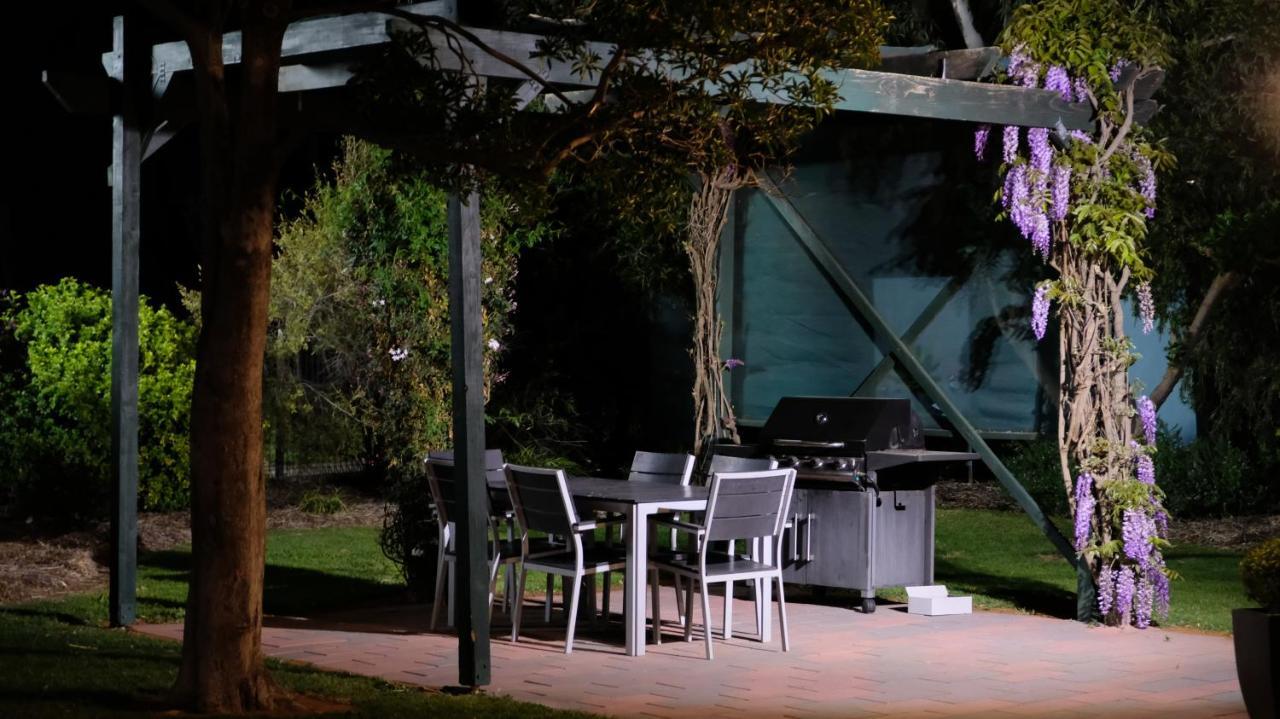 Loddon River Motel Kerang Eksteriør billede